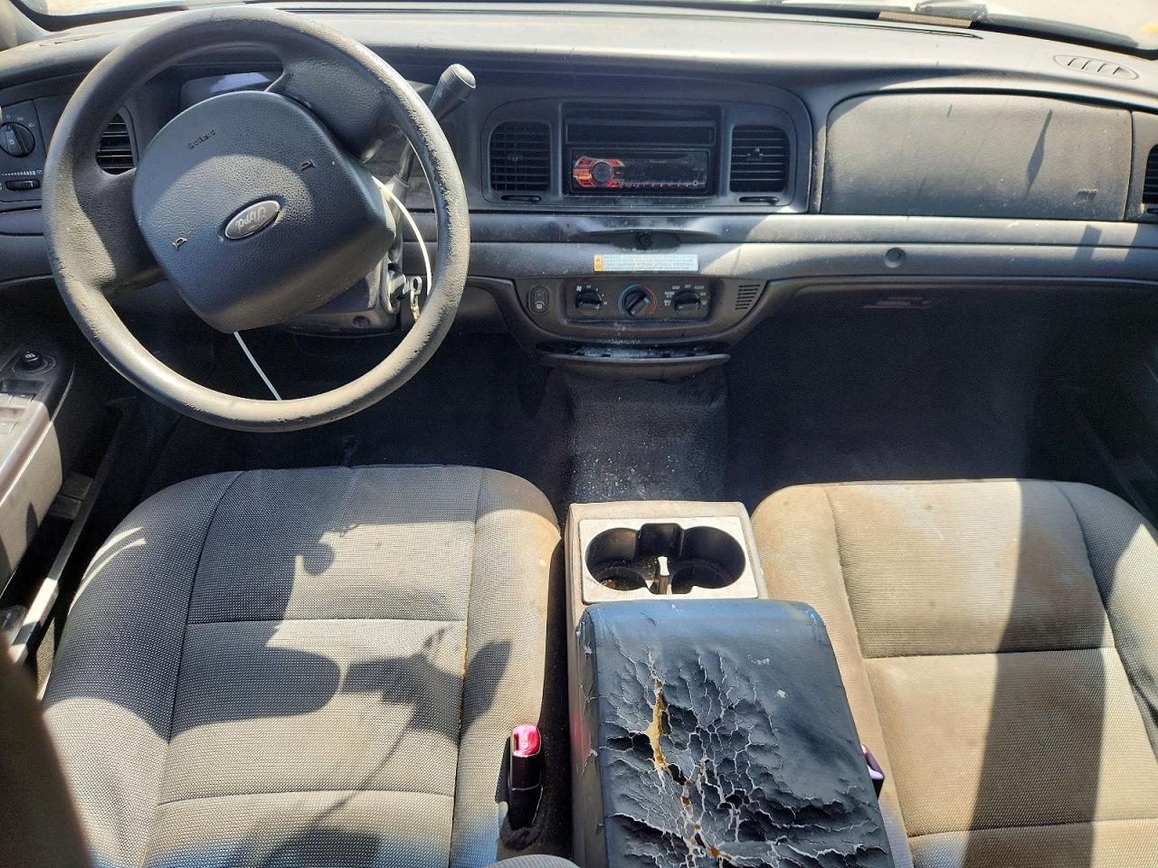 2011 FORD CROWN VIC