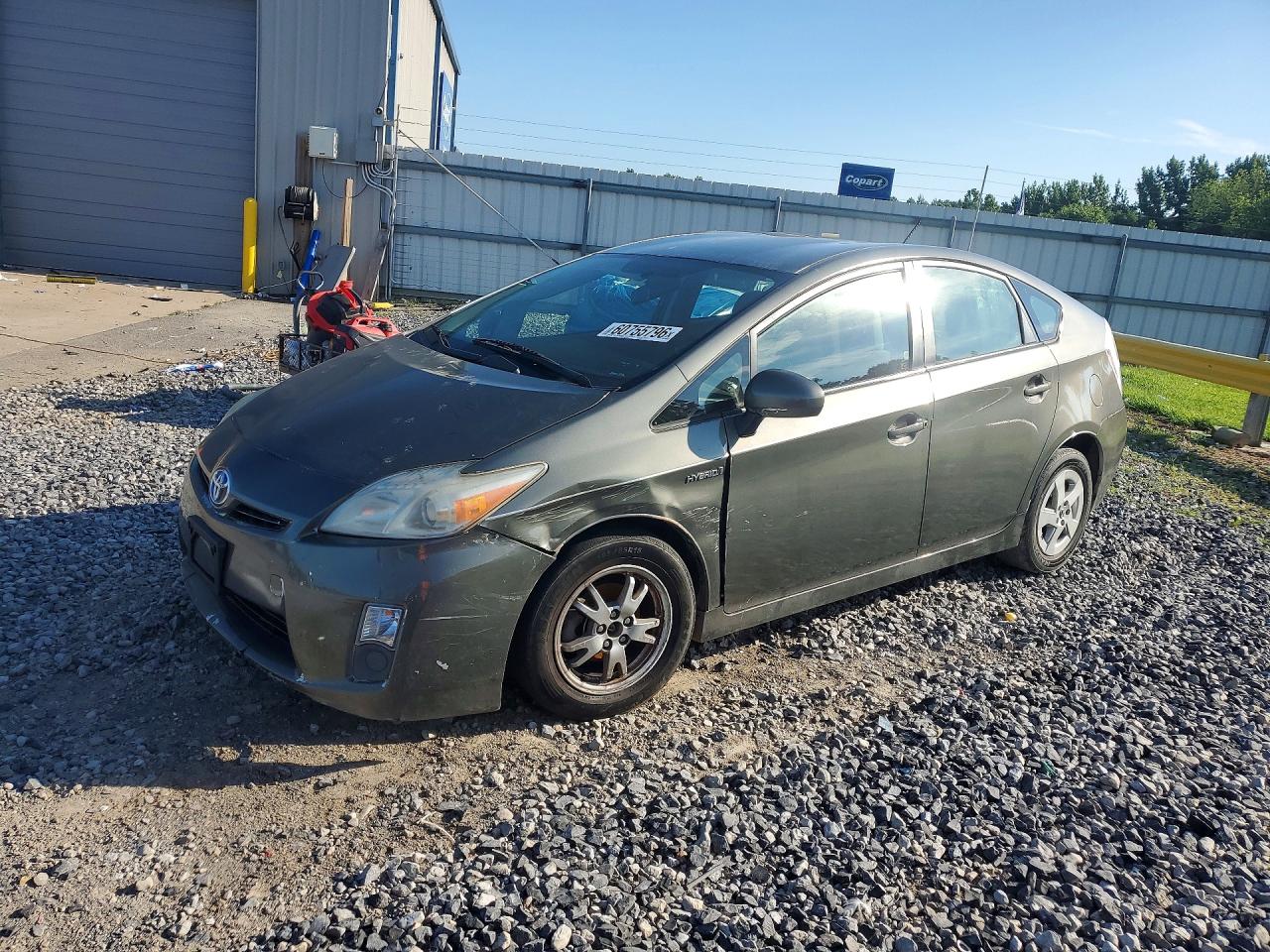 2011 TOYOTA PRIUS