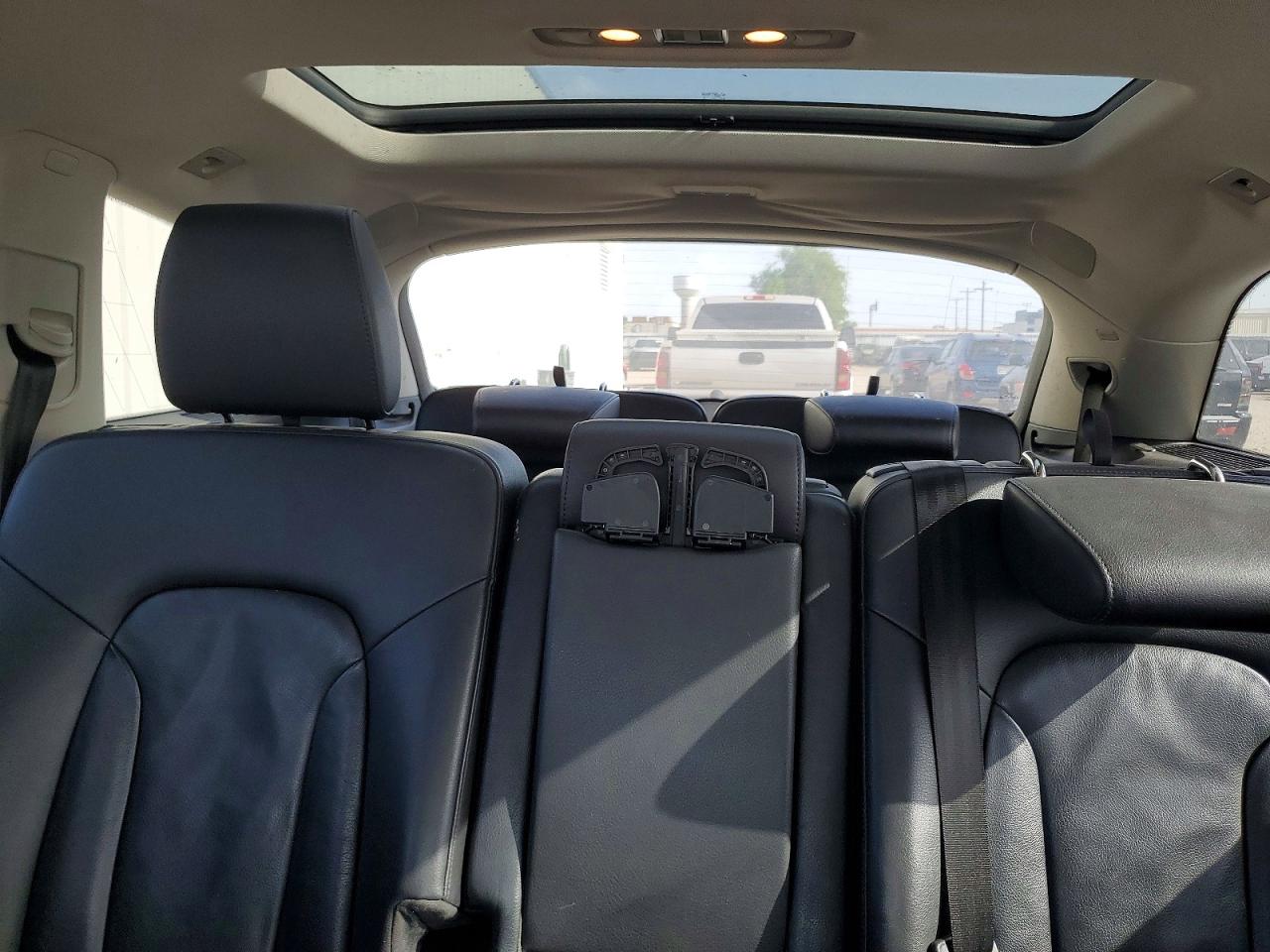 2015 AUDI Q7