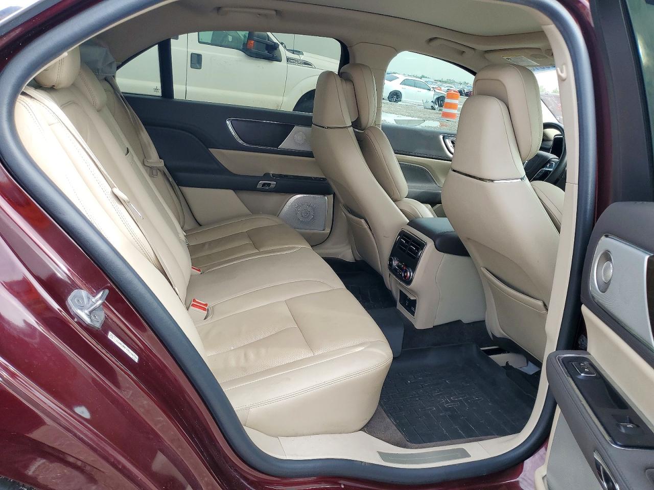 2017 LINCOLN CONTINENTL