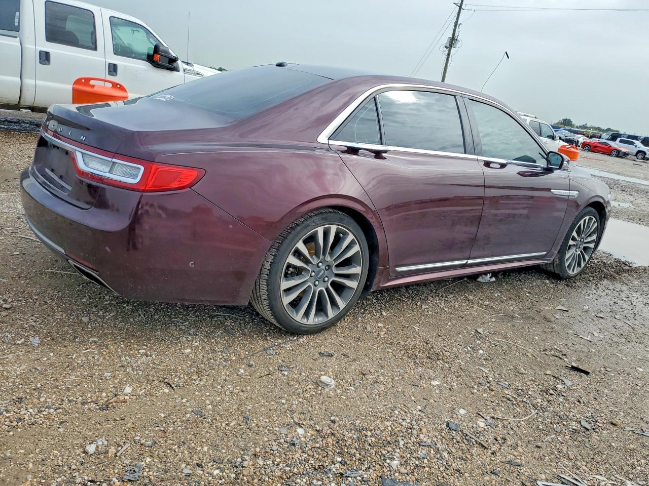 2017 LINCOLN CONTINENTL