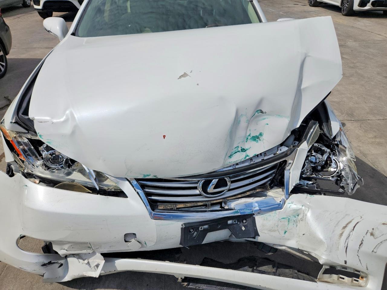 2012 LEXUS ES350