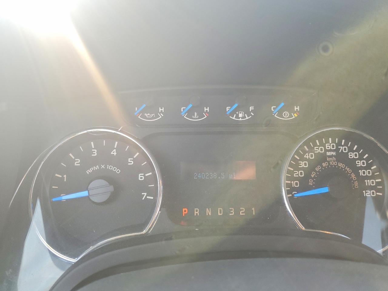 2014 FORD F-150