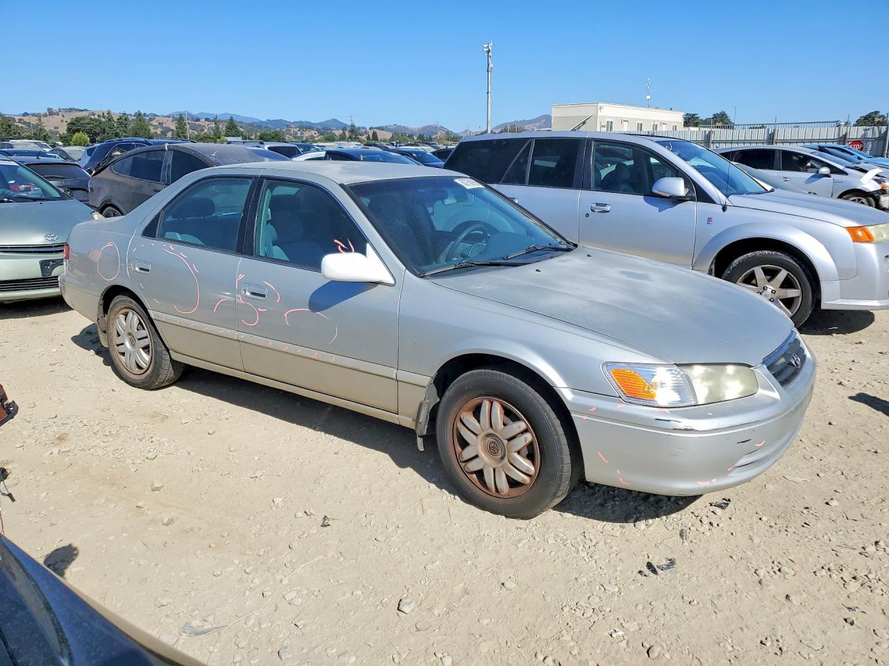 2001 TOYOTA CAMRY