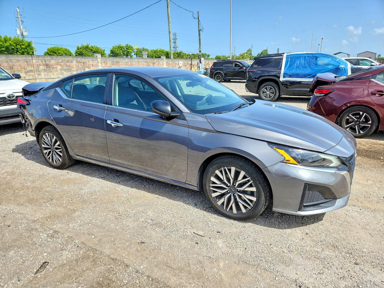 2025 NISSAN ALTIMA
