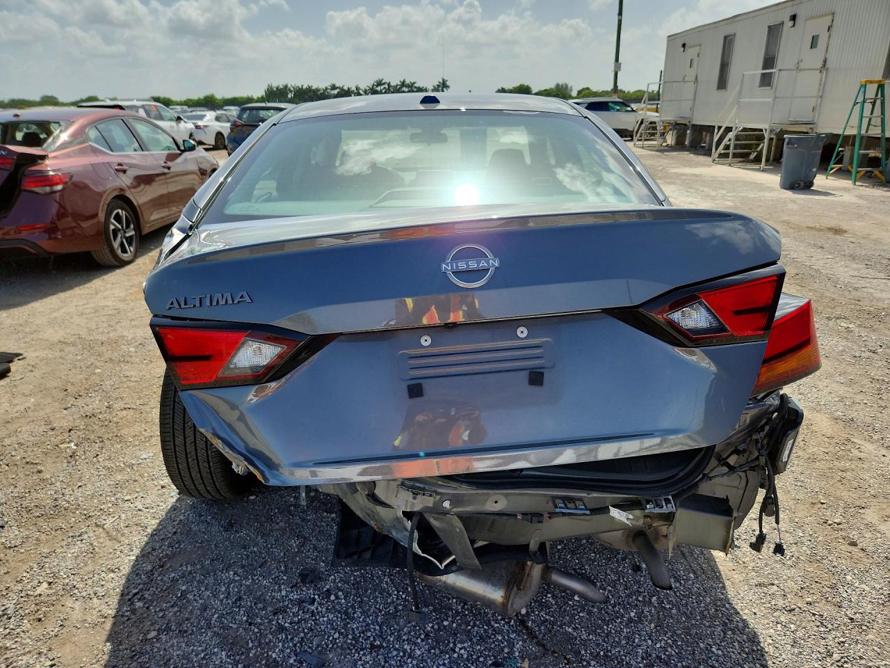 2025 NISSAN ALTIMA