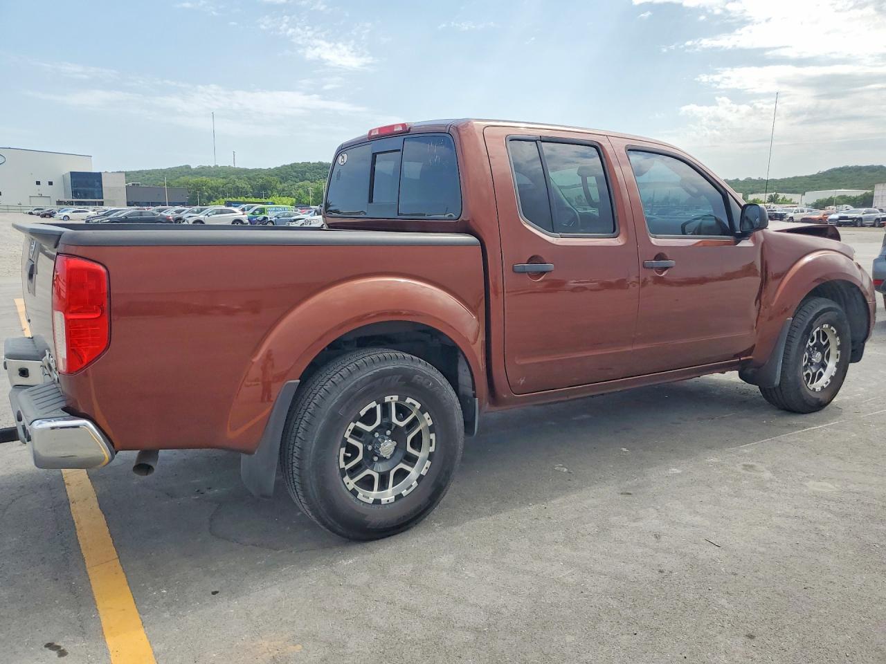 2018 NISSAN FRONTIER