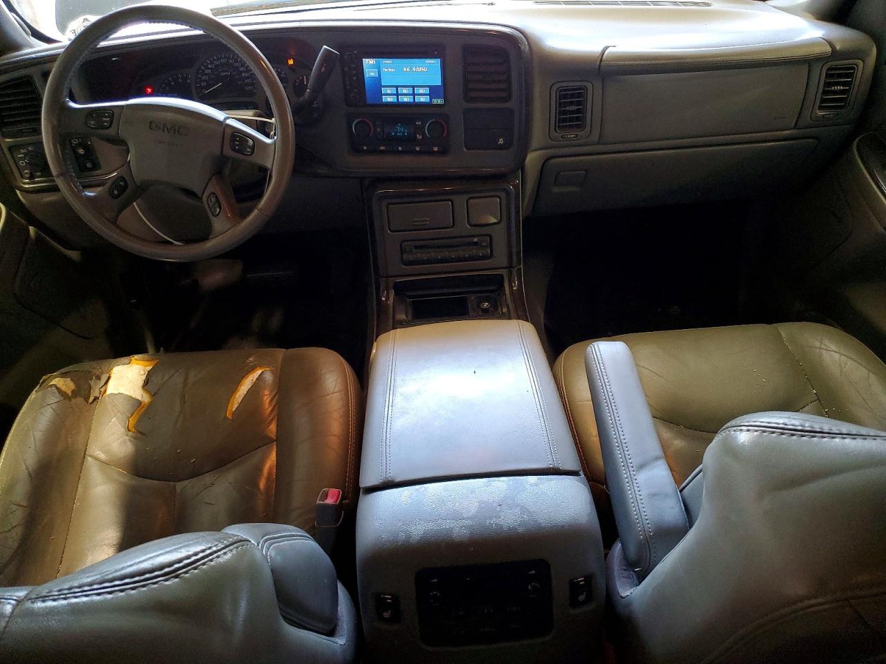 2005 GMC YUKON
