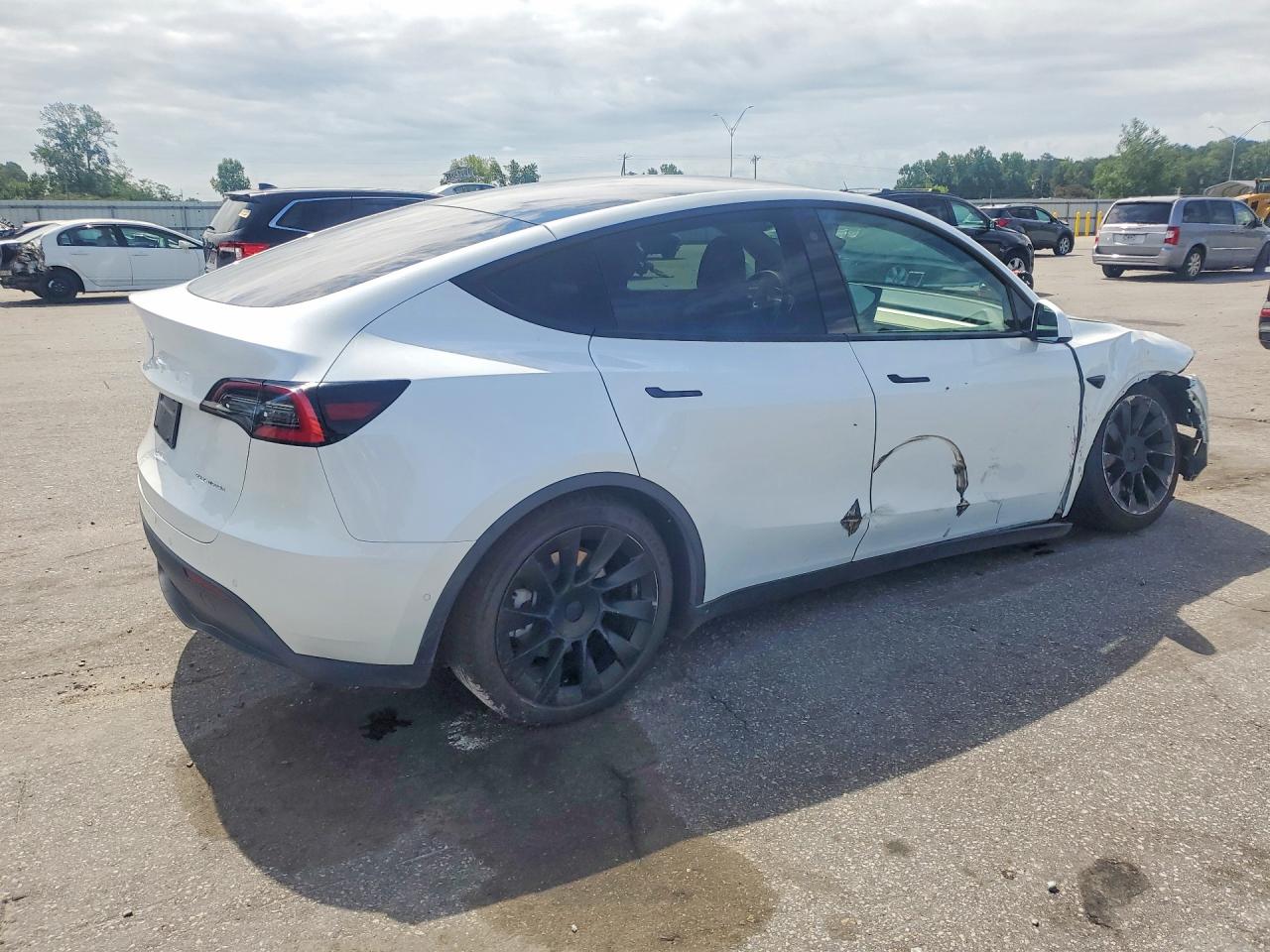 2021 TESLA MODEL Y