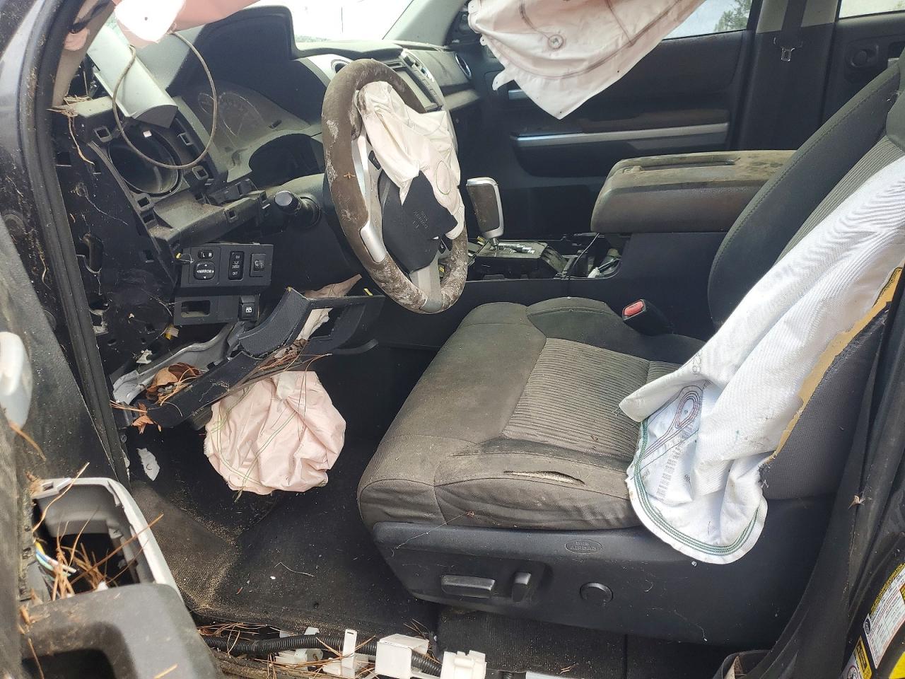 2016 TOYOTA TUNDRA