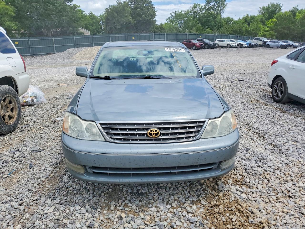 2004 TOYOTA AVALON