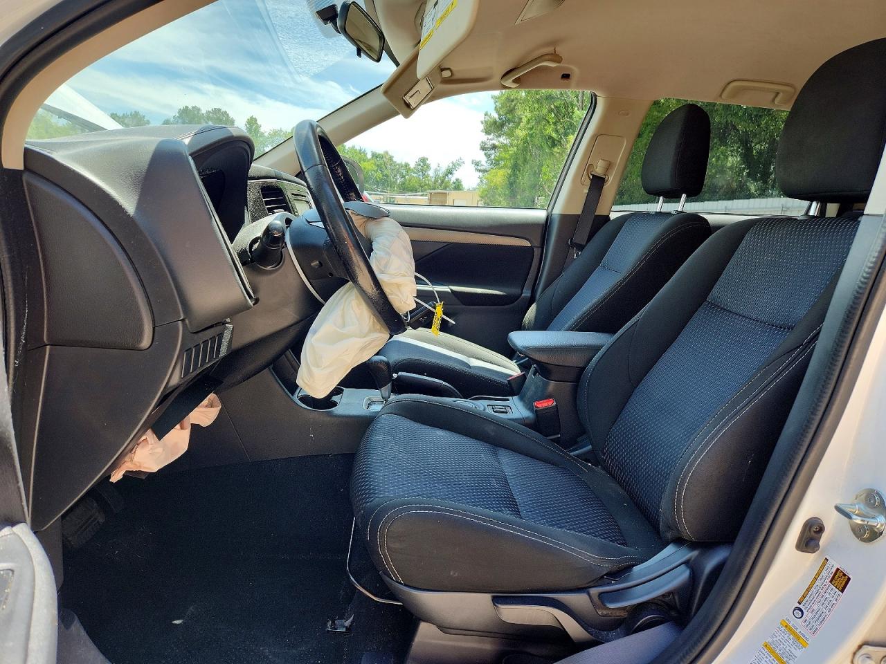 2016 MITSUBISHI OUTLANDER