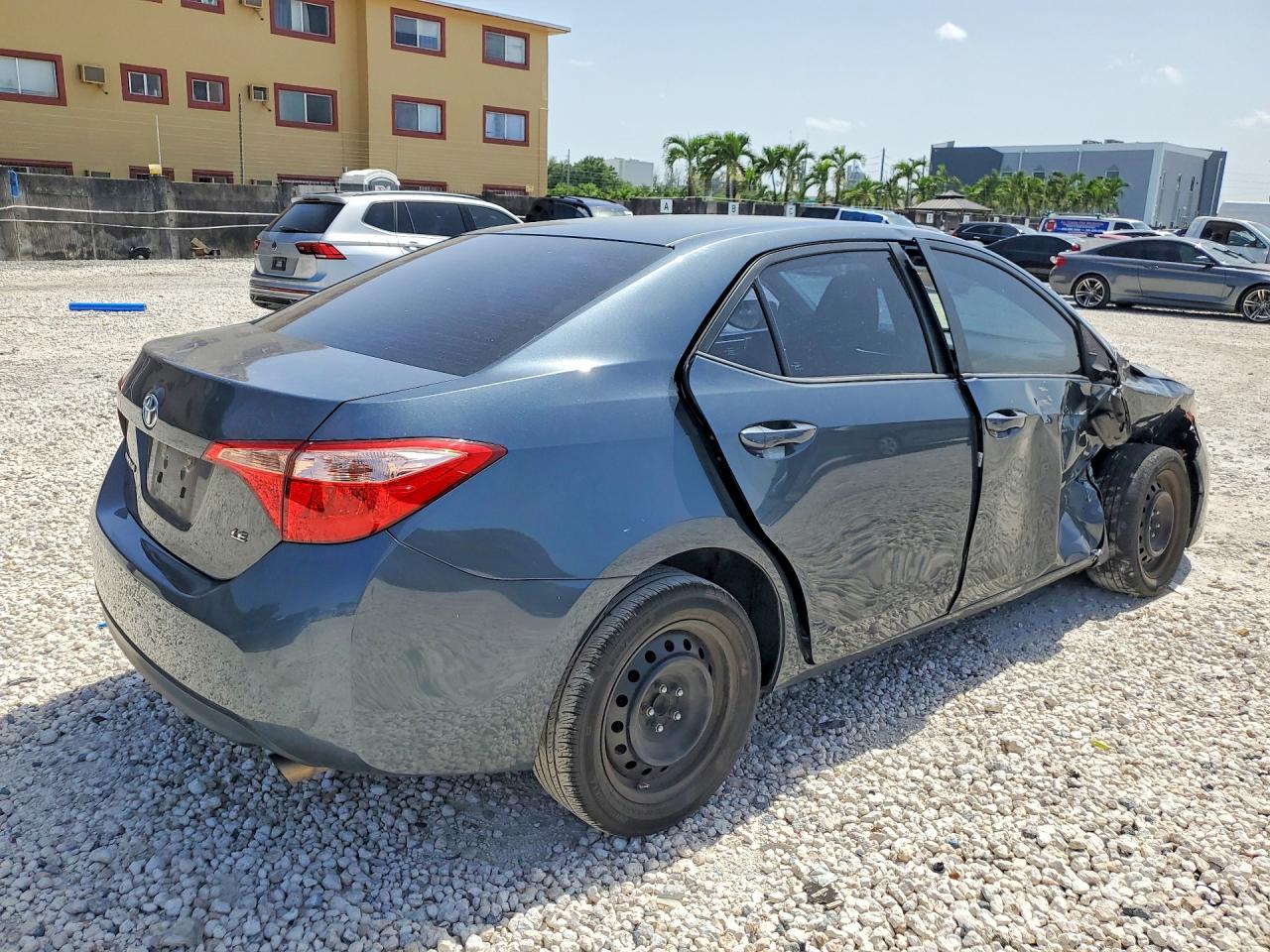 2019 TOYOTA COROLLA