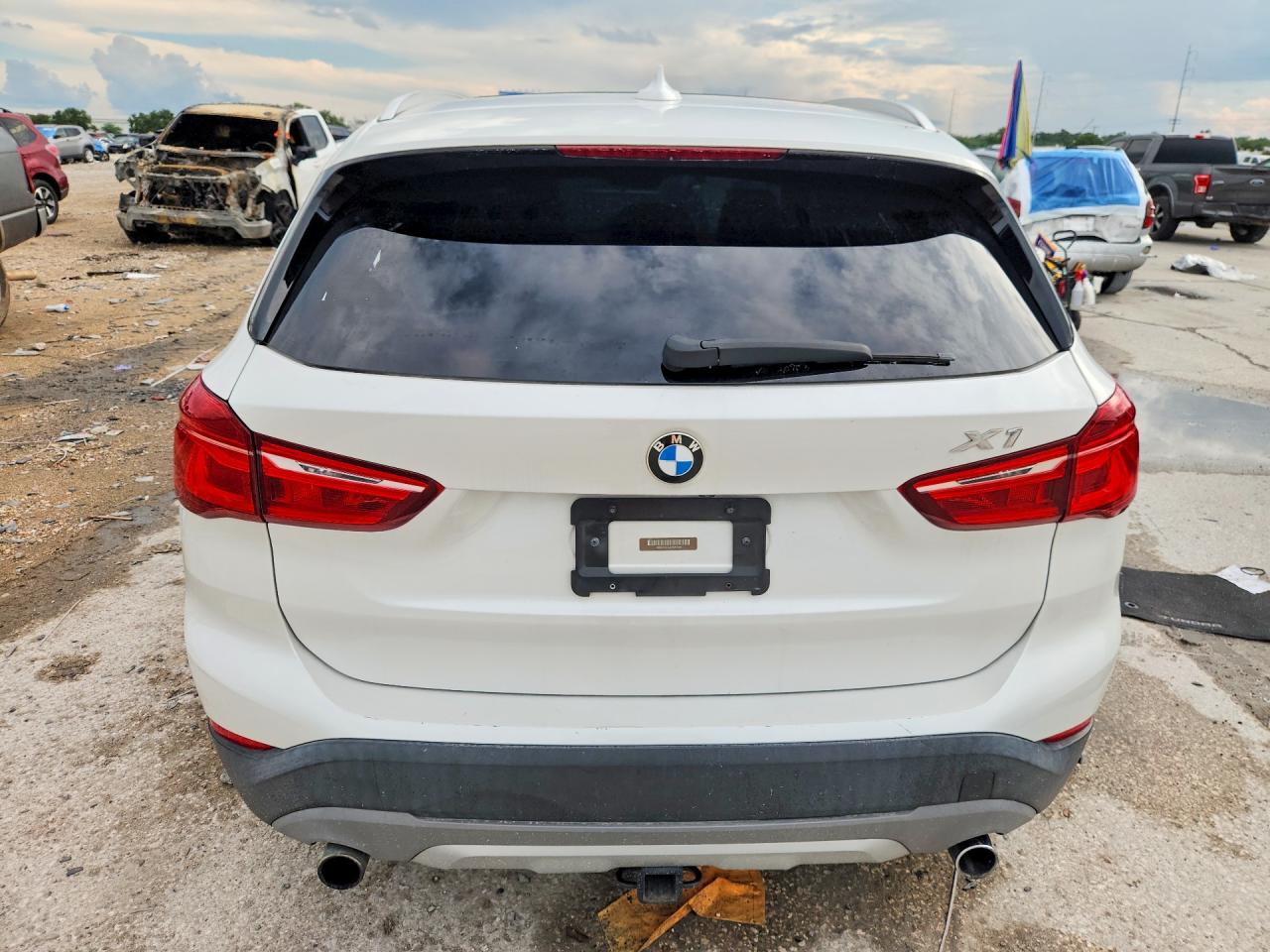 2016 BMW X1