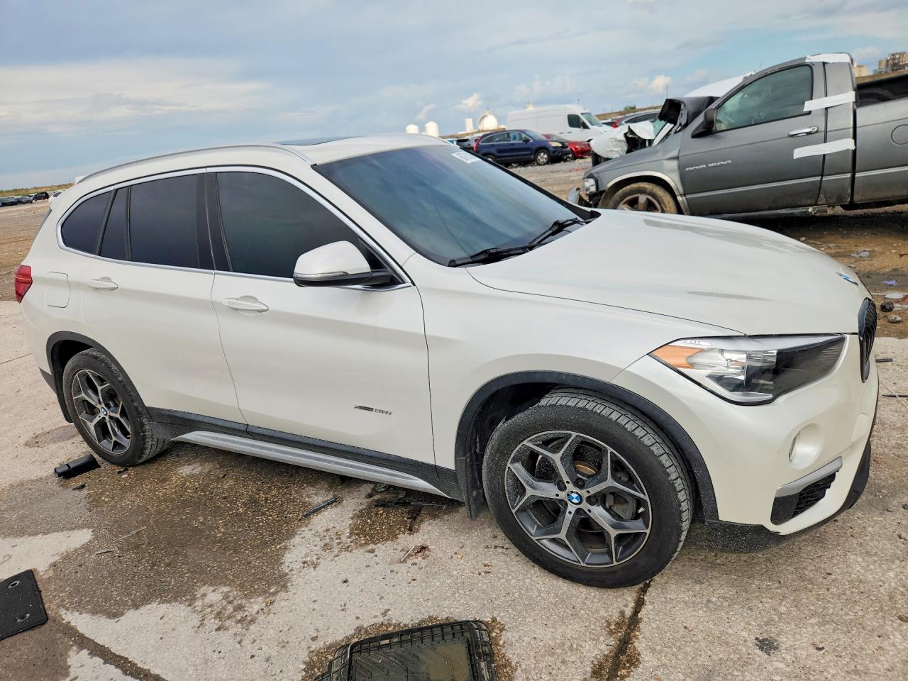 2016 BMW X1