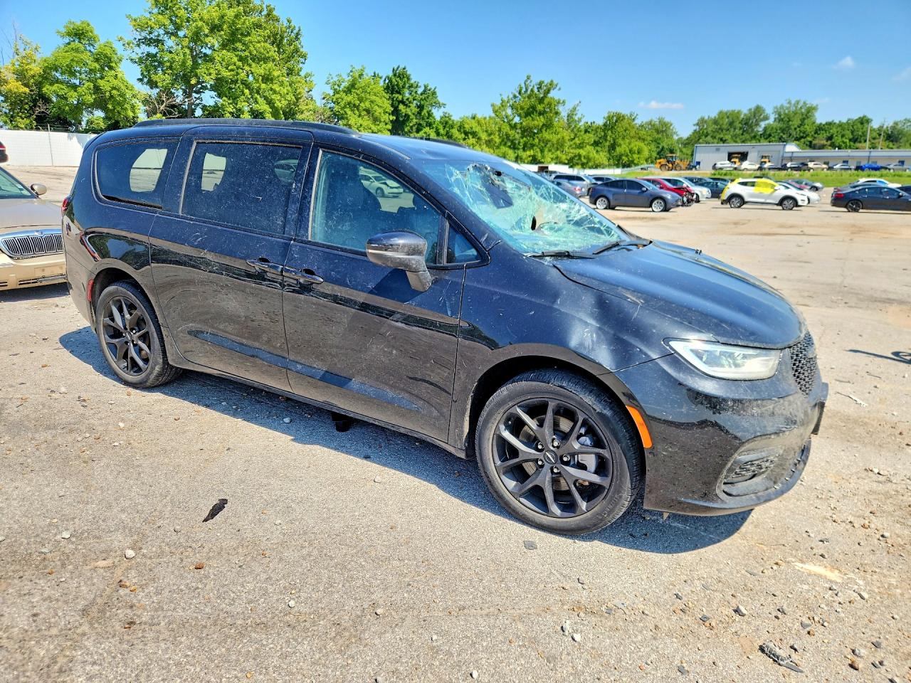 2023 CHRYSLER PACIFICA