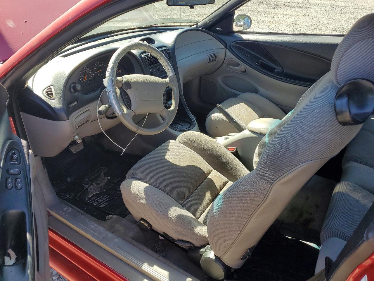 1996 FORD MUSTANG