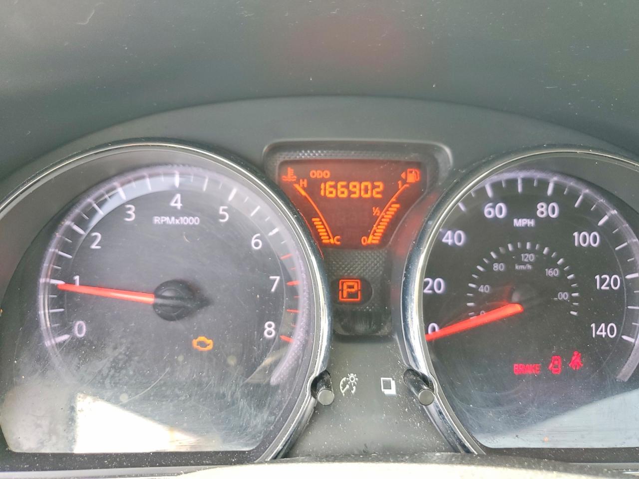 2014 NISSAN VERSA