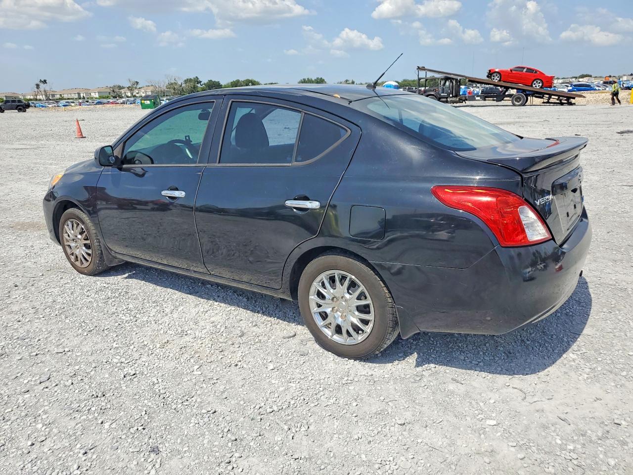 2014 NISSAN VERSA