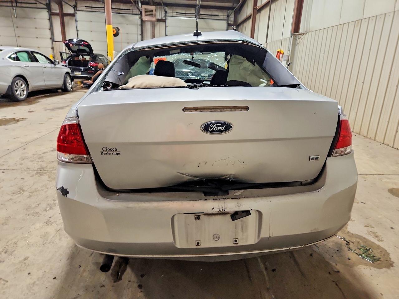 2010 FORD FOCUS