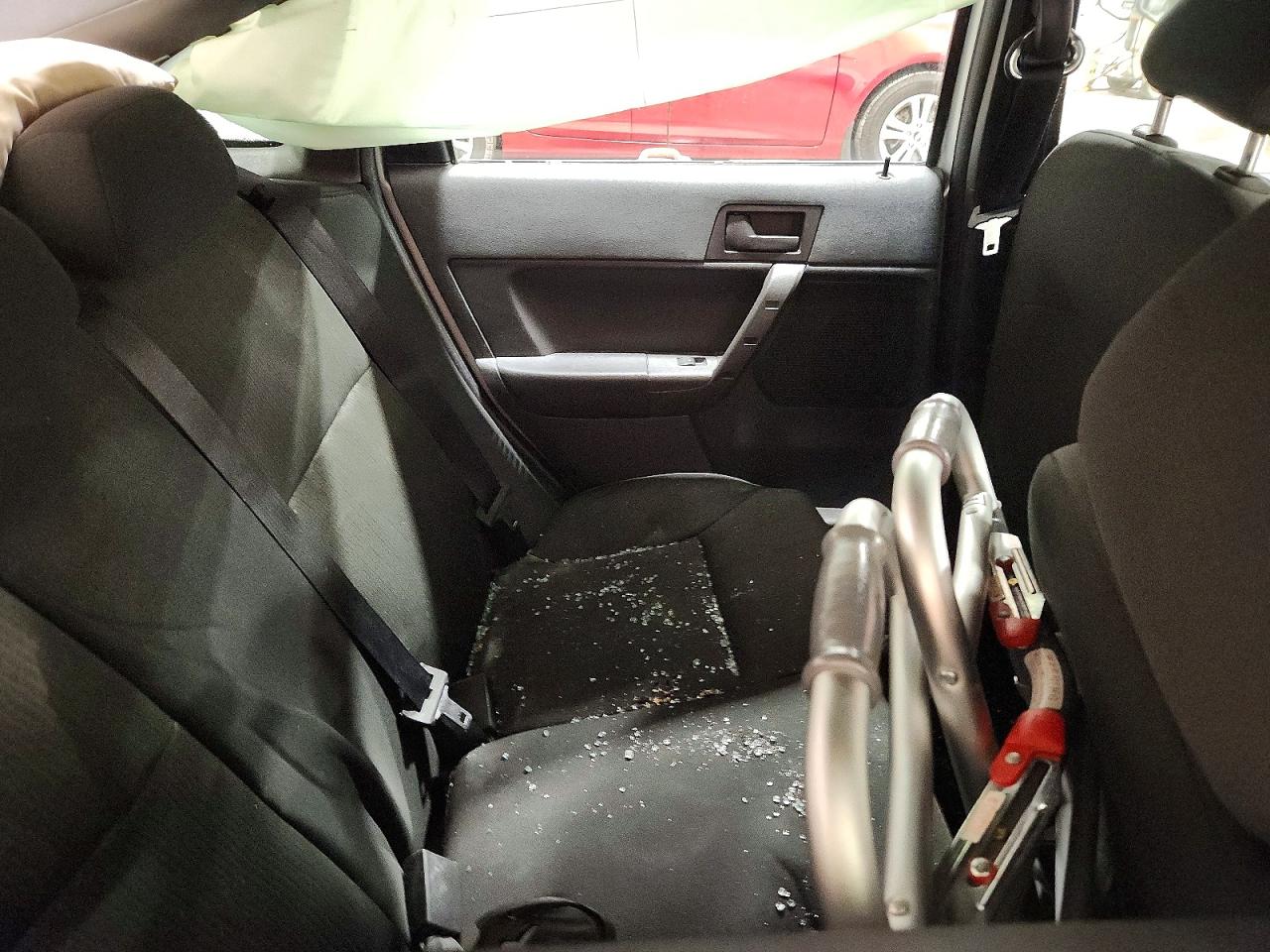 2010 FORD FOCUS