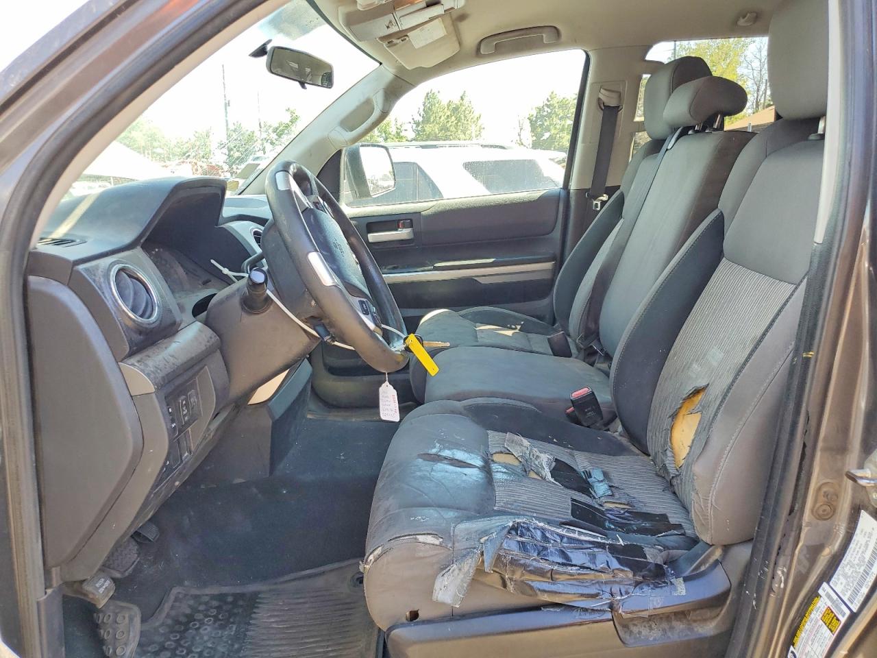 2016 TOYOTA TUNDRA