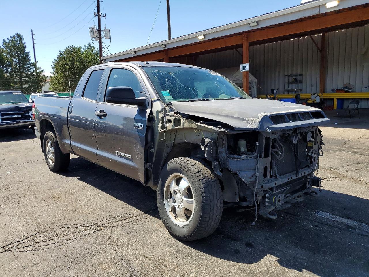 2016 TOYOTA TUNDRA