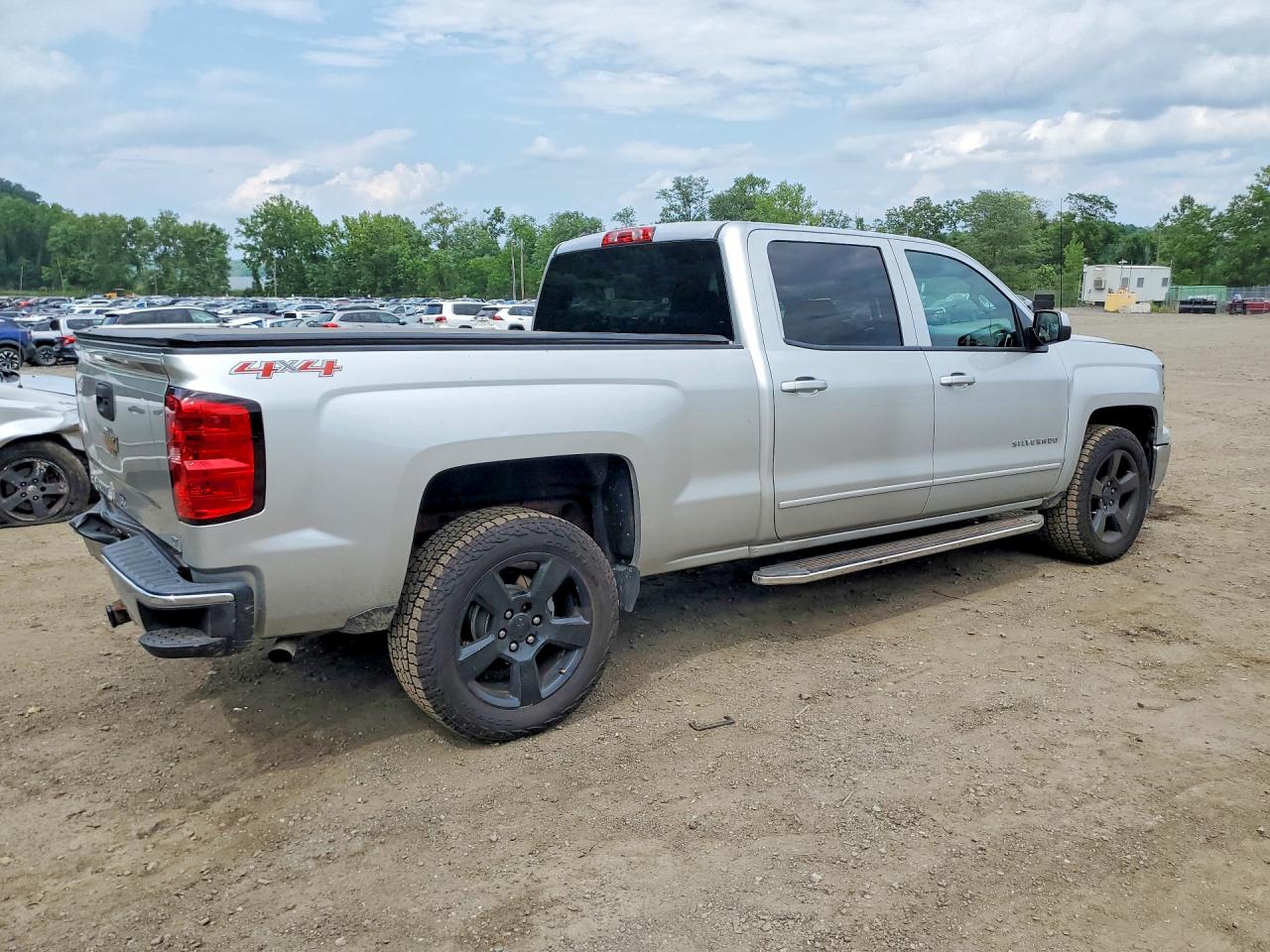 2015 CHEVROLET SILVERADO