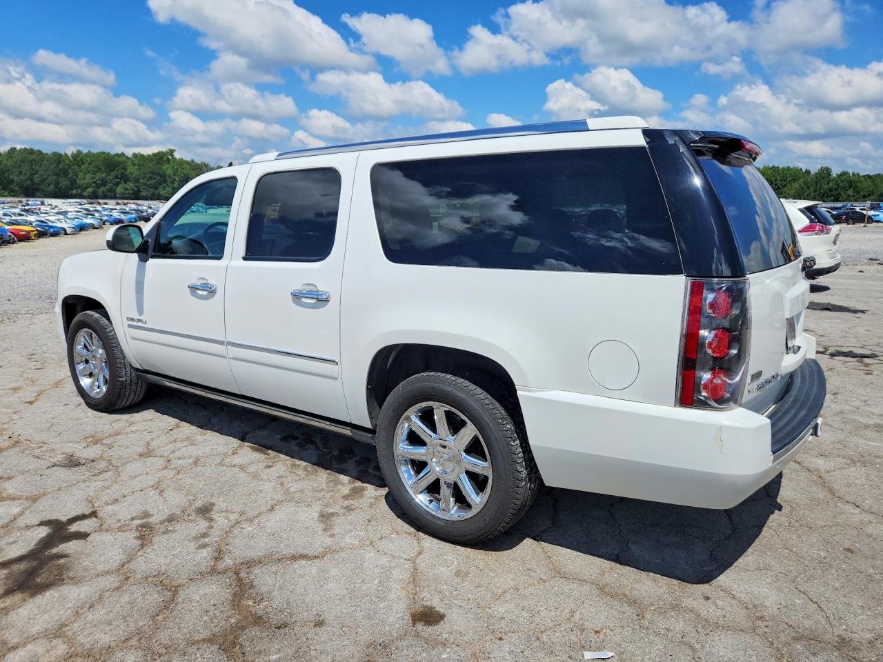 2012 GMC YUKON