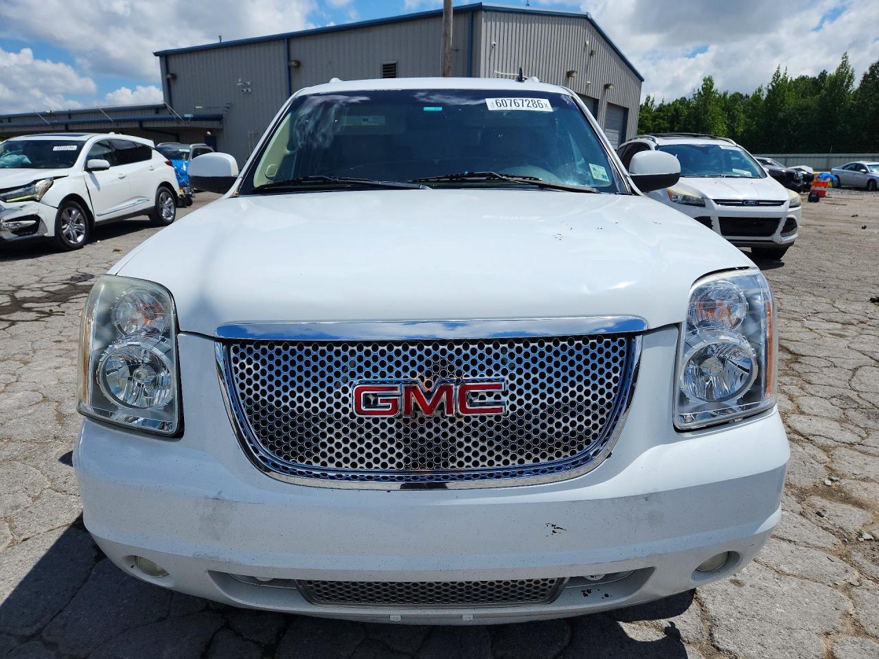 2012 GMC YUKON