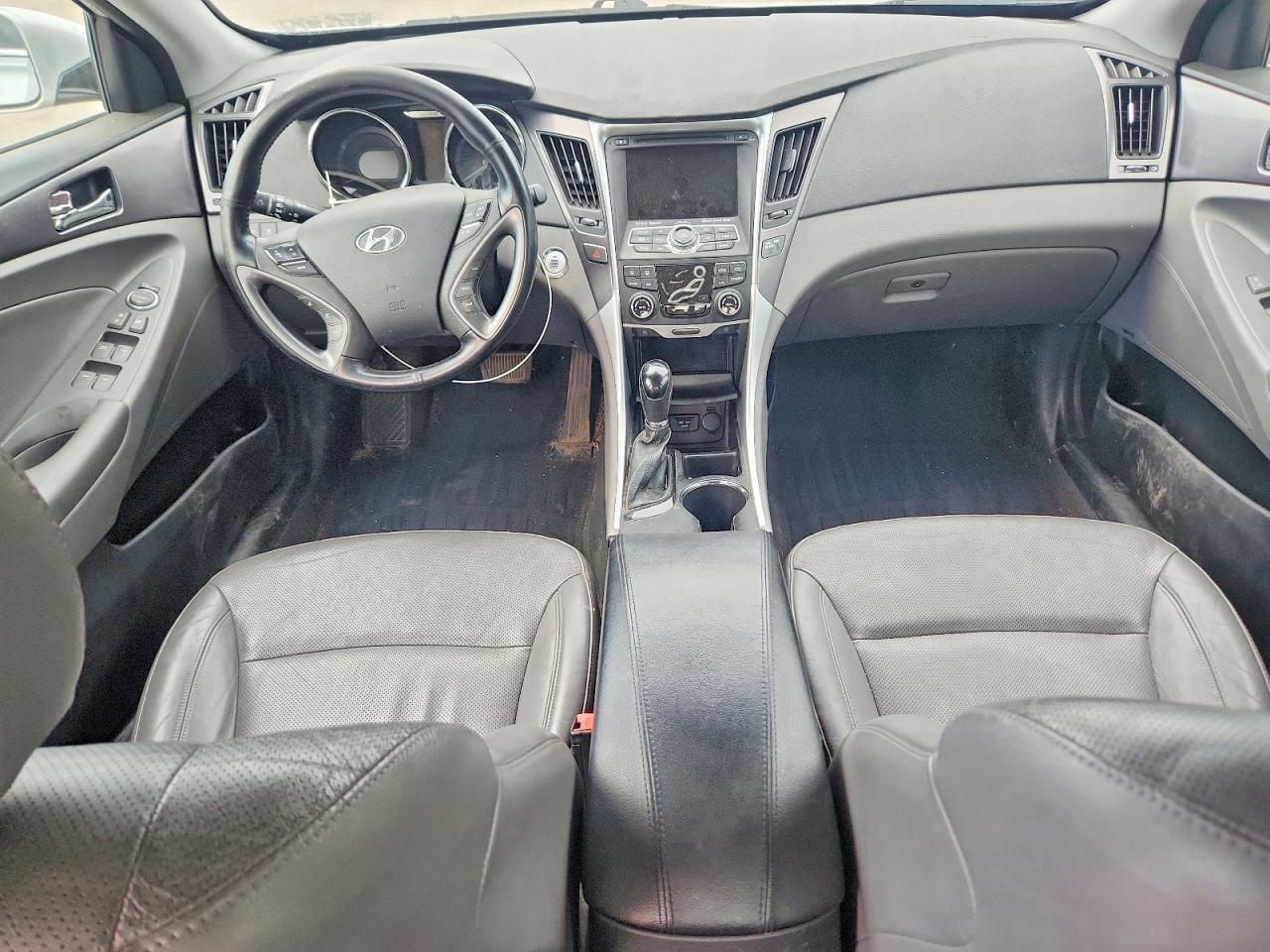 2013 HYUNDAI SONATA