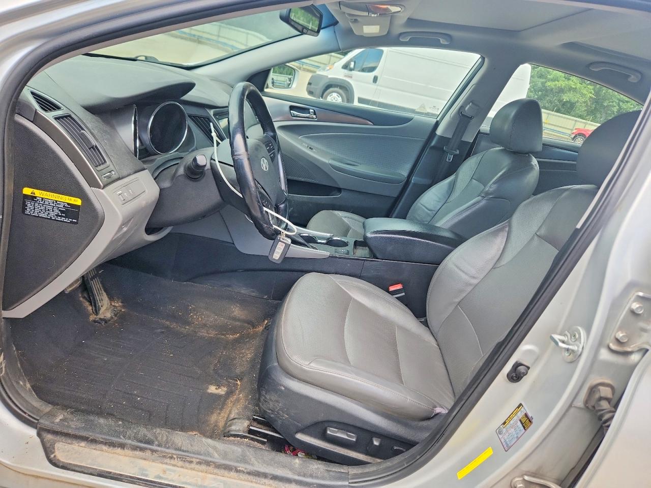2013 HYUNDAI SONATA