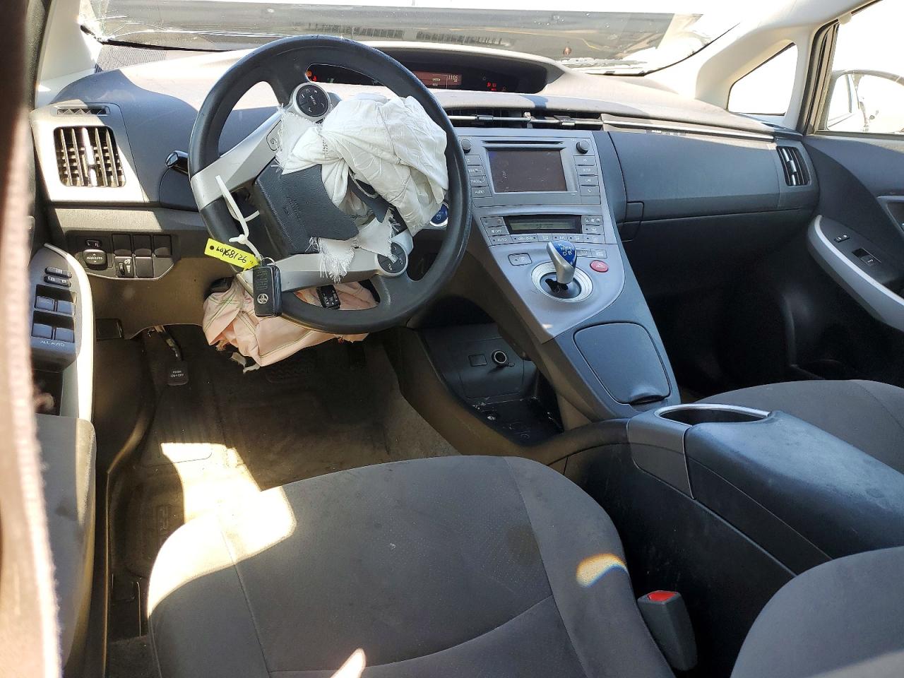2015 TOYOTA PRIUS