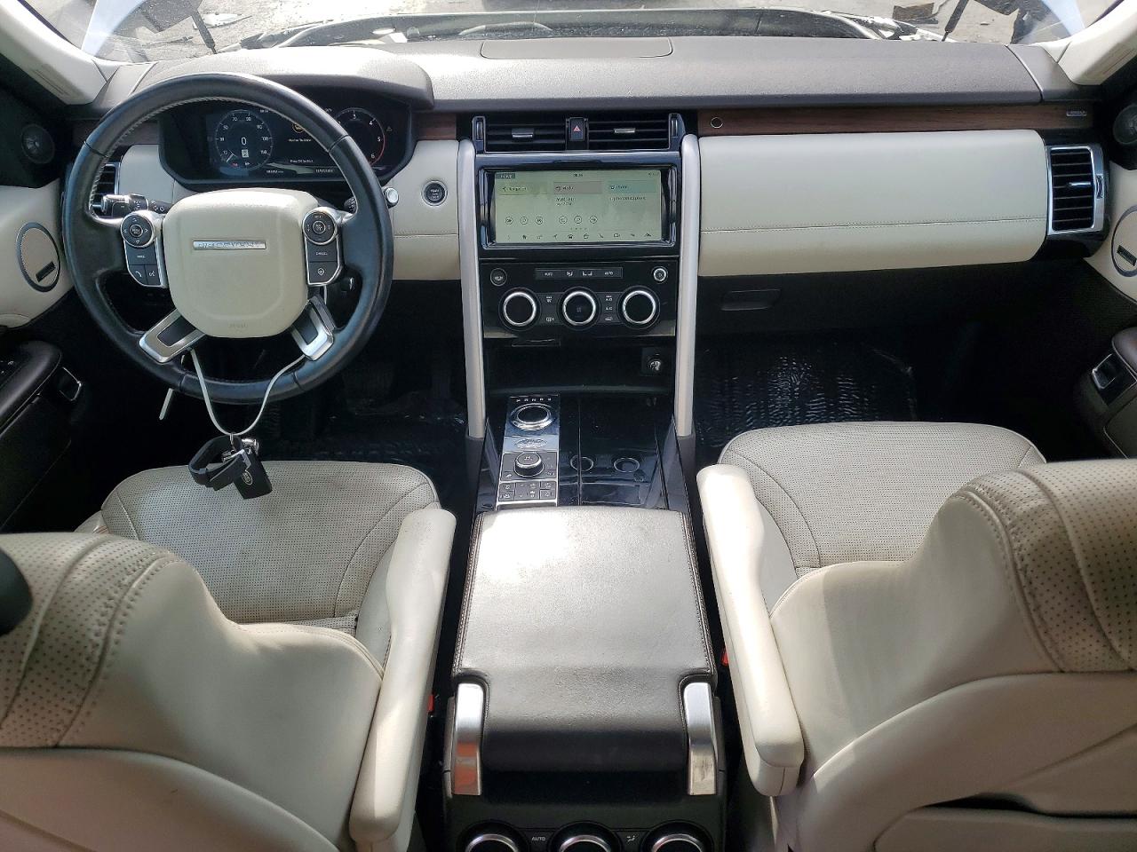 2018 LAND ROVER DISCOVERY