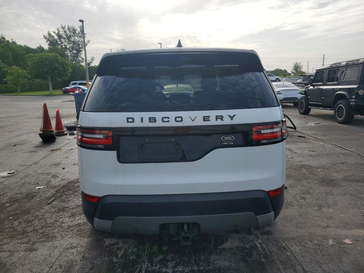 2018 LAND ROVER DISCOVERY