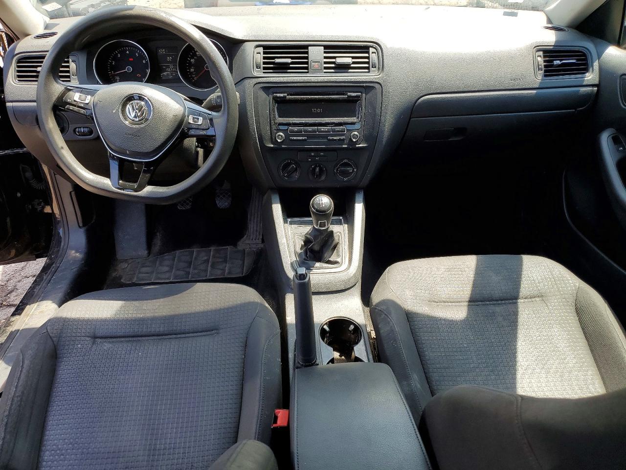 2015 VOLKSWAGEN JETTA
