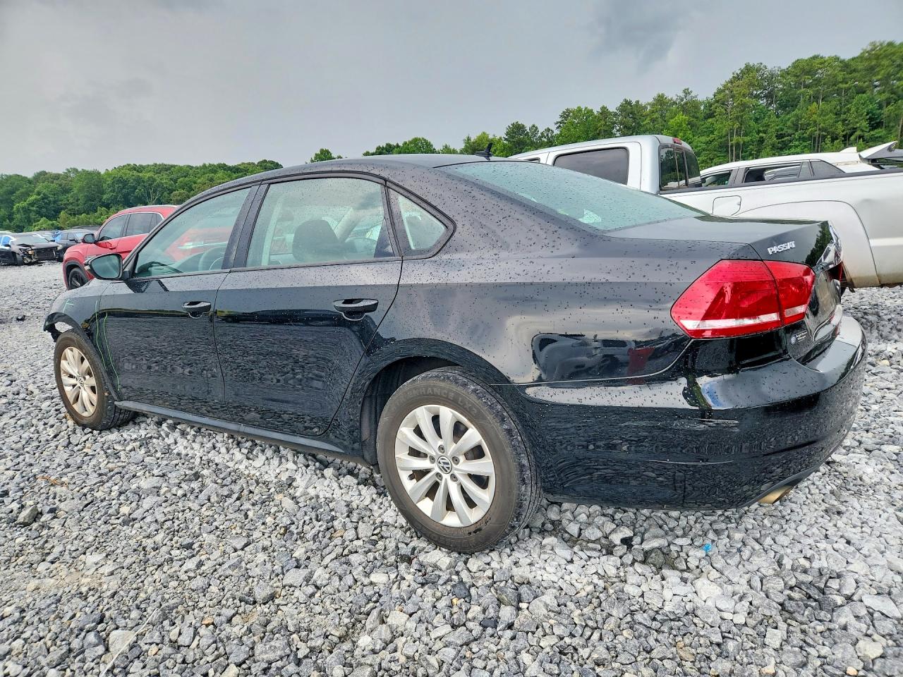 2012 VOLKSWAGEN PASSAT