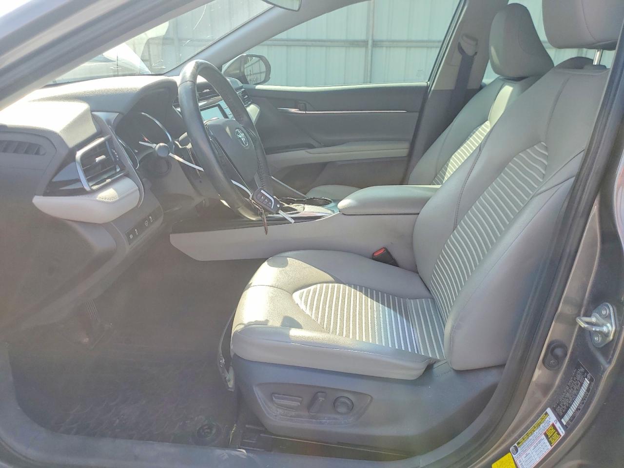 2020 TOYOTA CAMRY