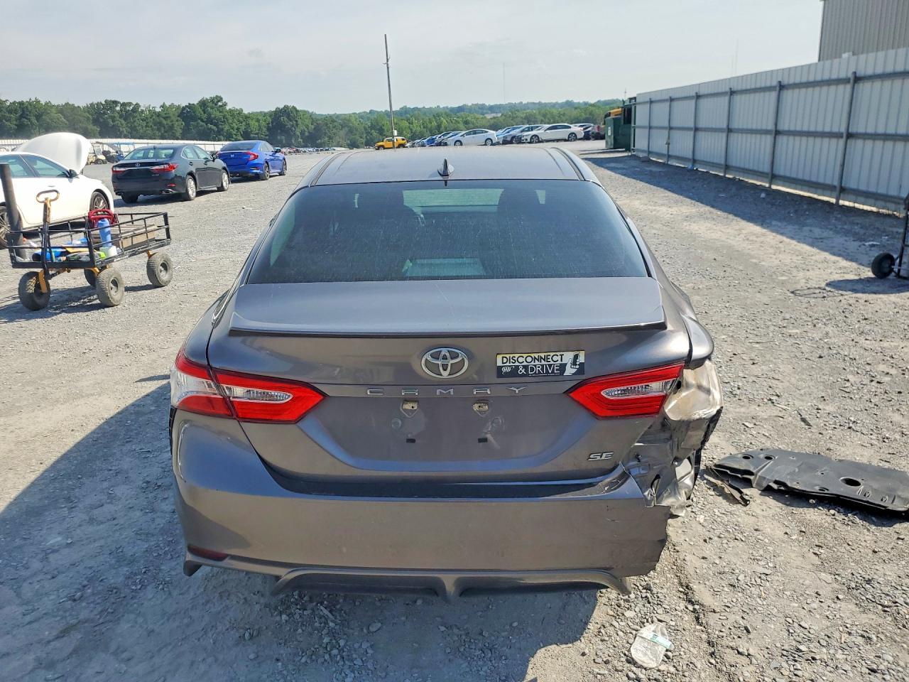 2020 TOYOTA CAMRY