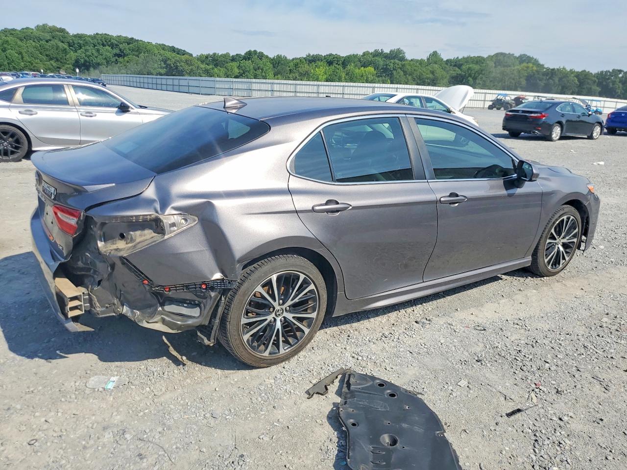 2020 TOYOTA CAMRY