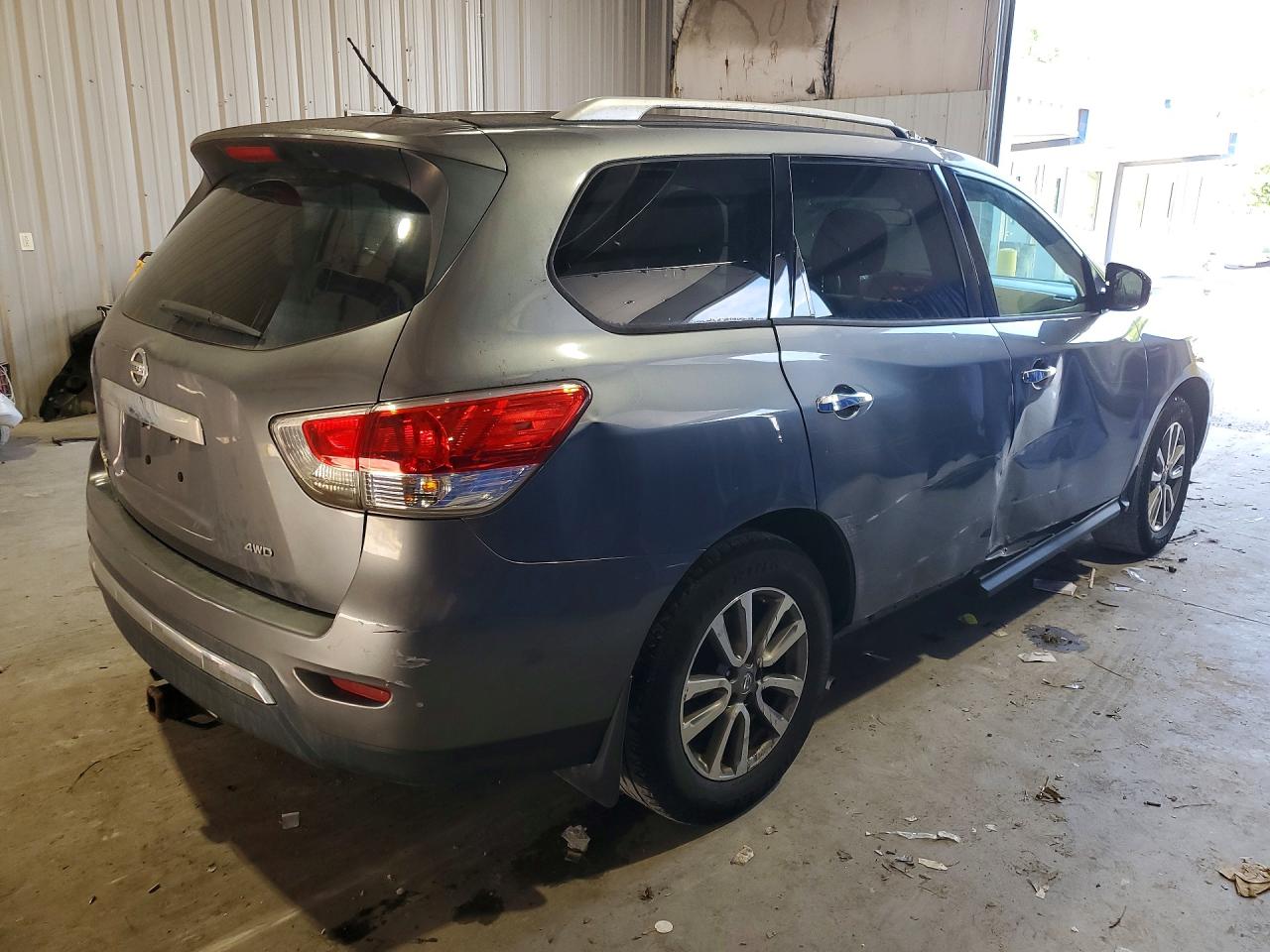 2015 NISSAN PATHFINDER