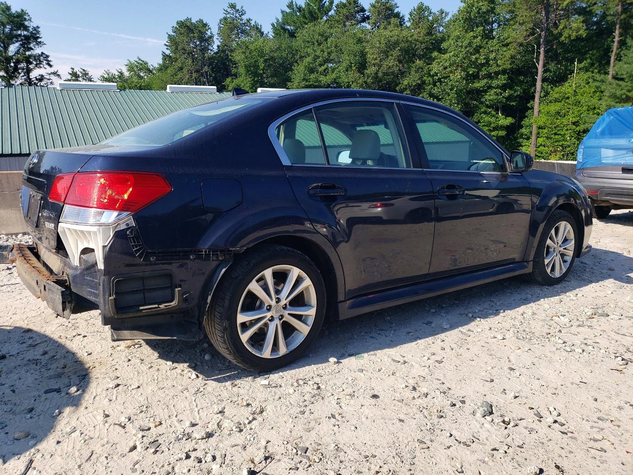 2013 SUBARU LEGACY
