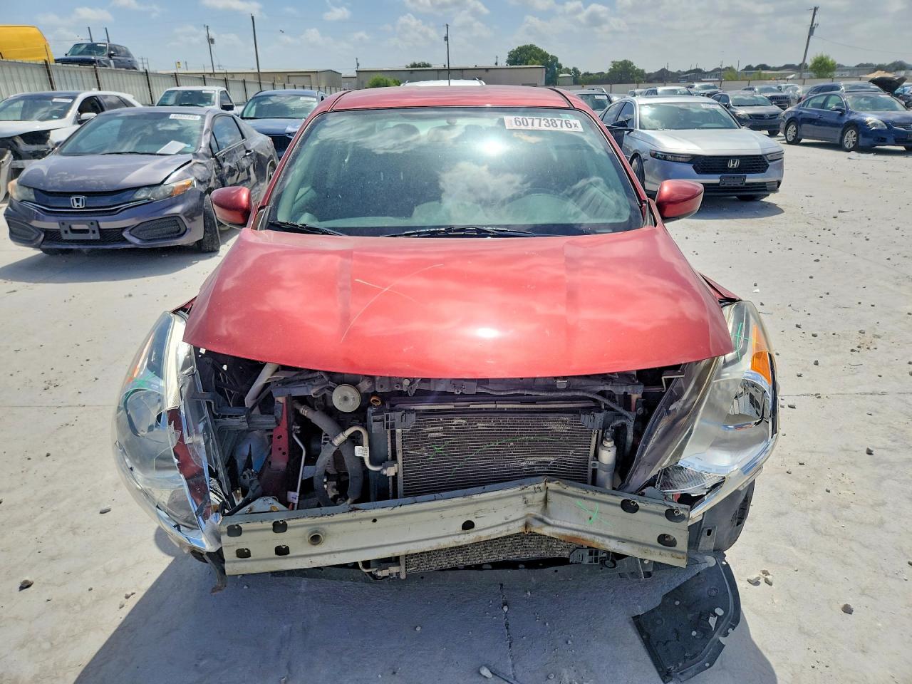 2017 NISSAN VERSA