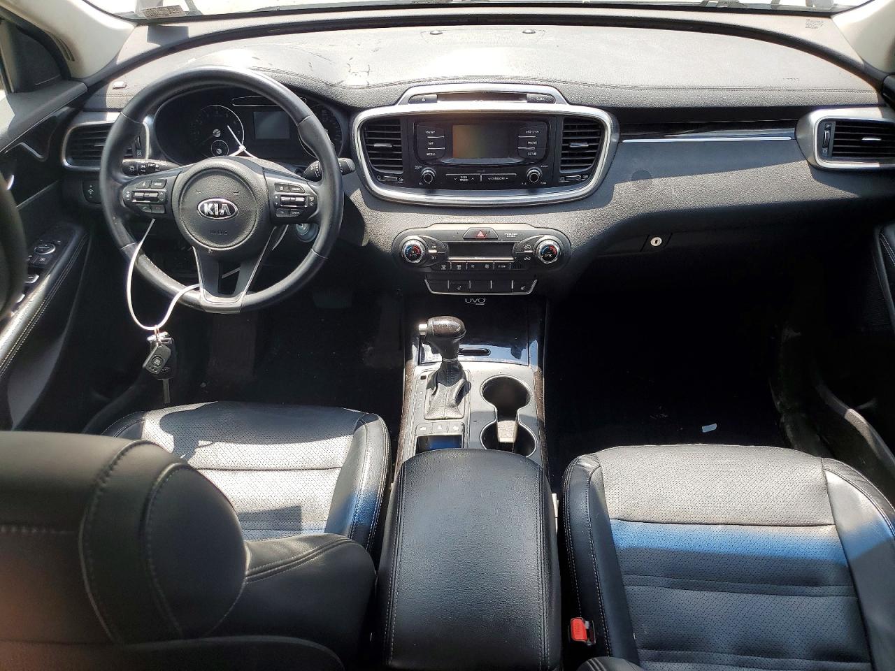 2016 KIA SORENTO