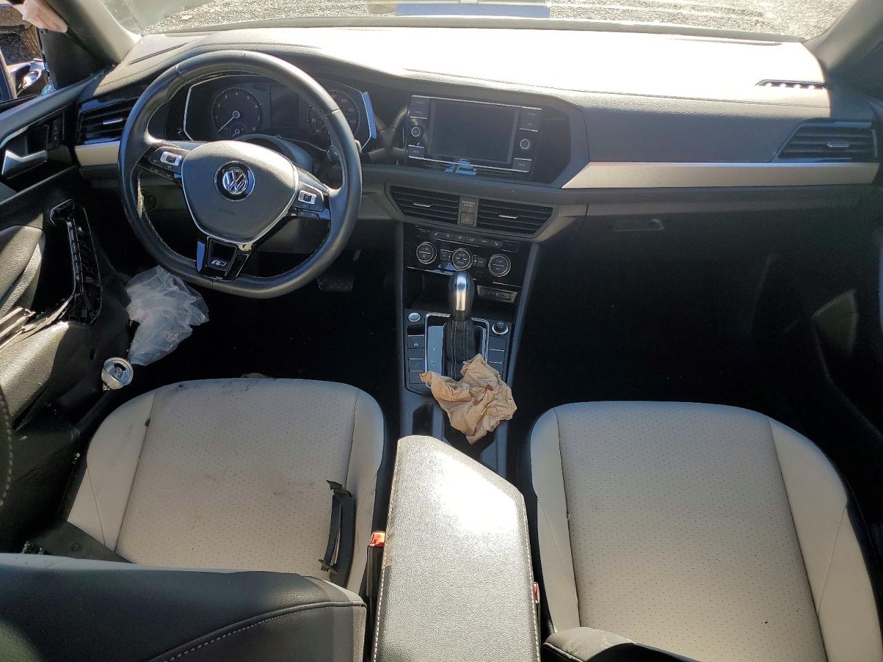 2021 VOLKSWAGEN JETTA