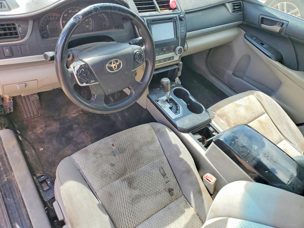 2014 TOYOTA CAMRY