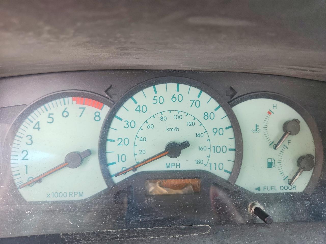2004 TOYOTA COROLLA