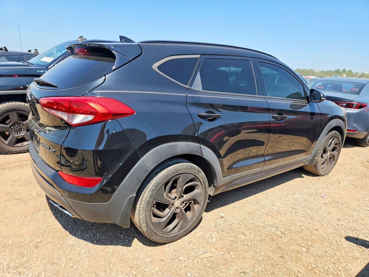 2016 HYUNDAI TUCSON