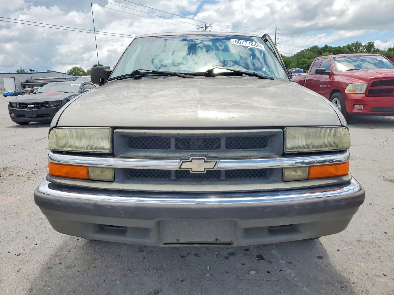 2001 CHEVROLET S10