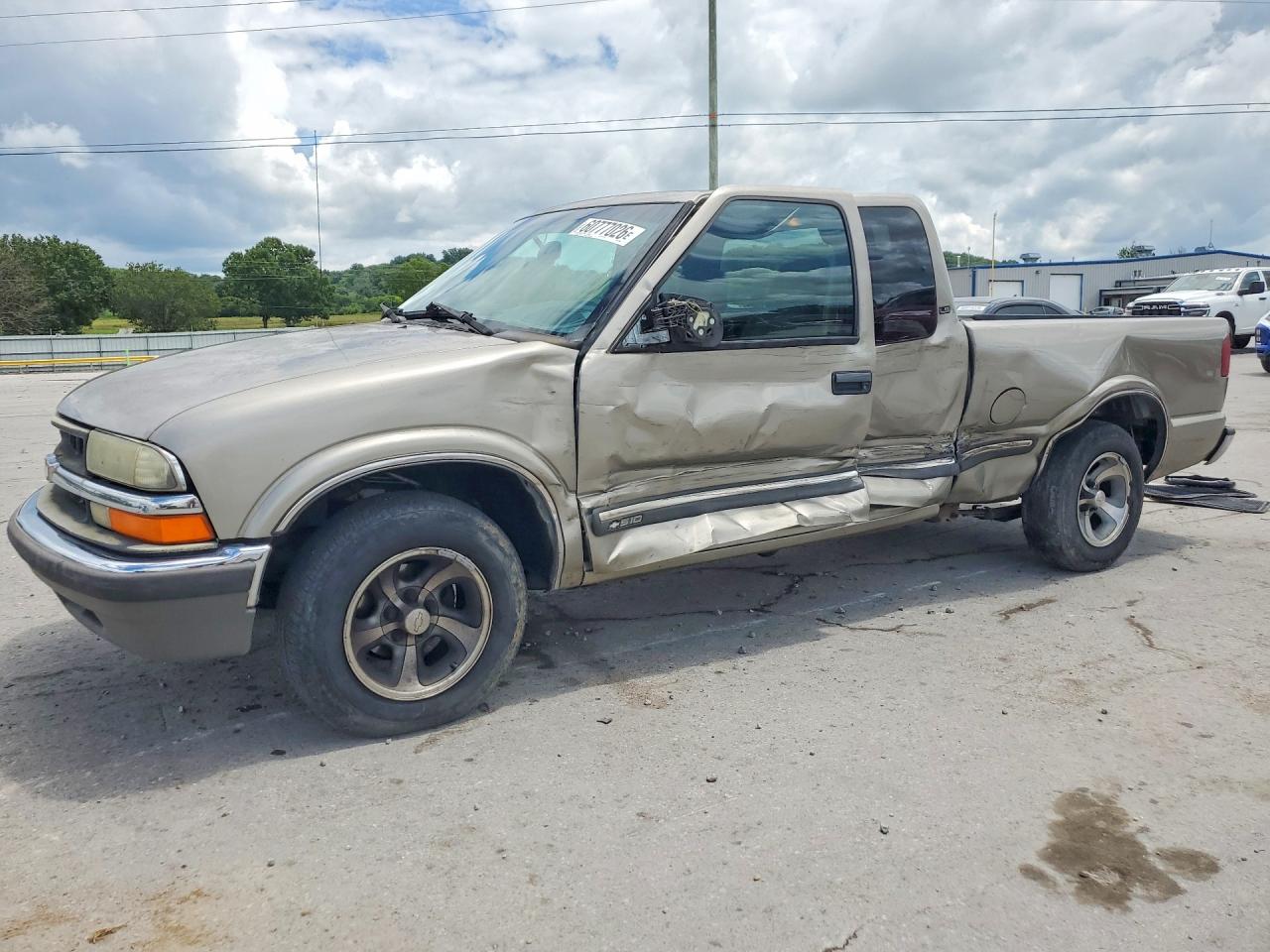 2001 CHEVROLET S10